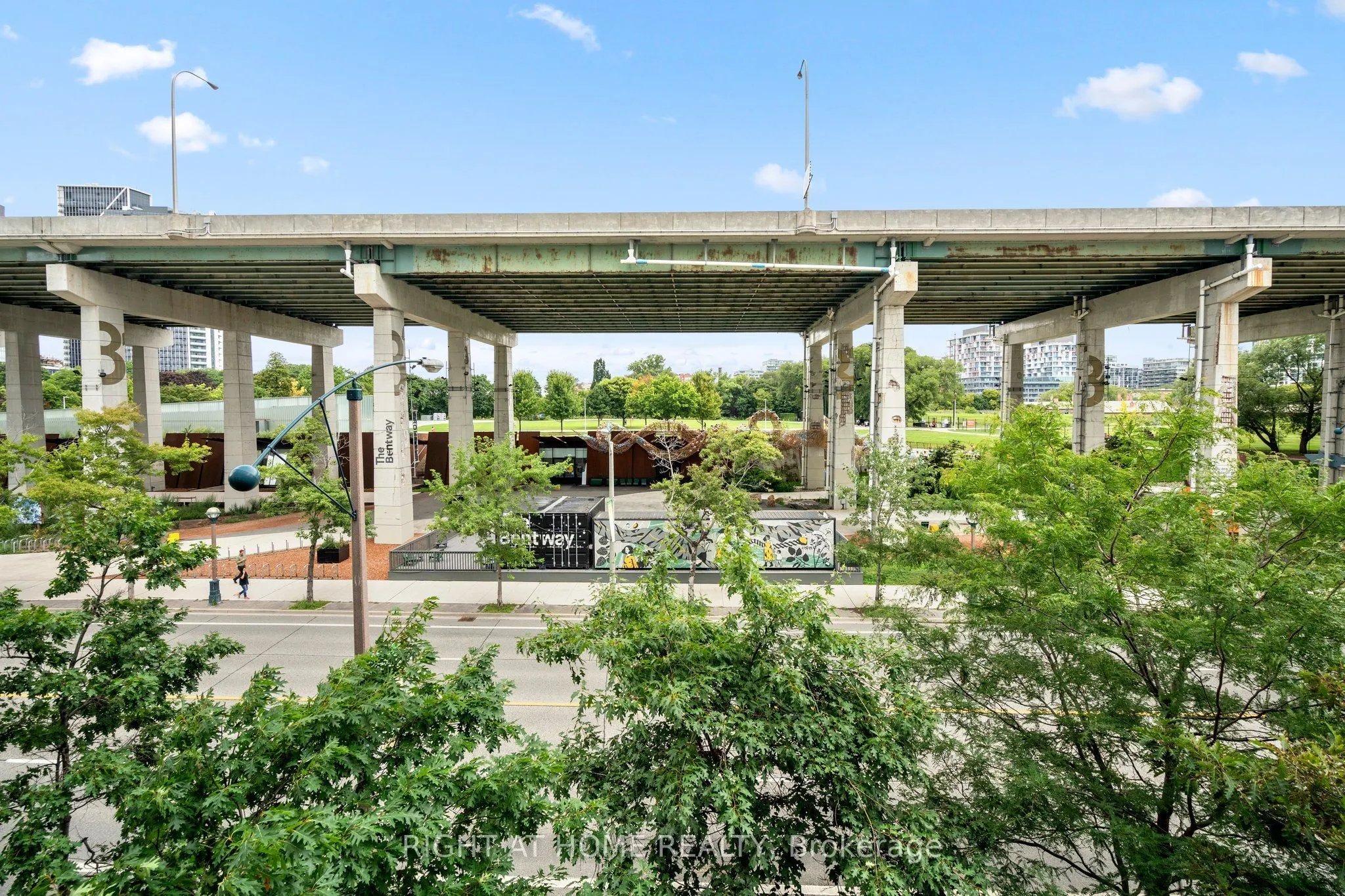 231 Fort York Boulevard #329