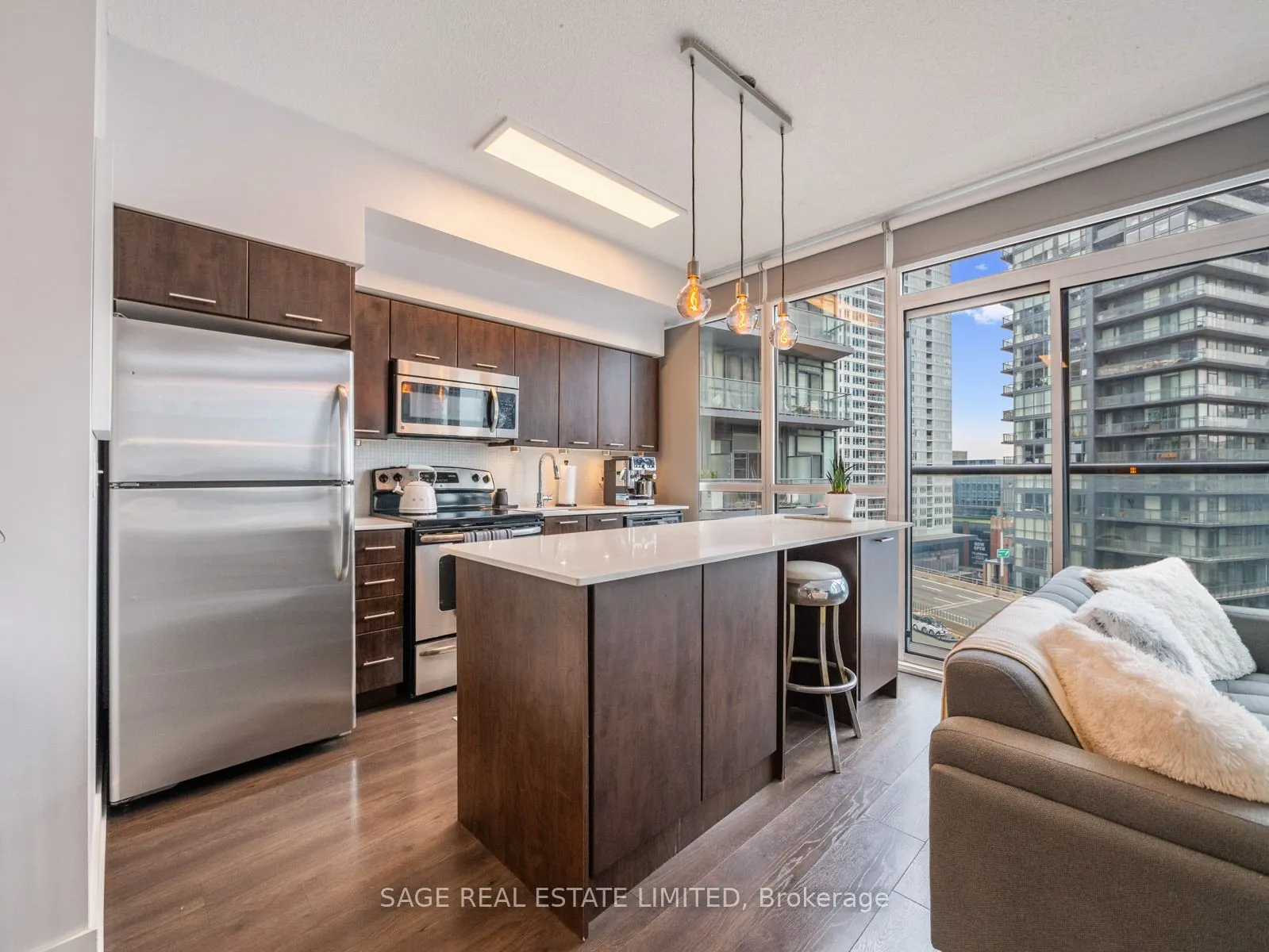 169 Fort York Boulevard #918