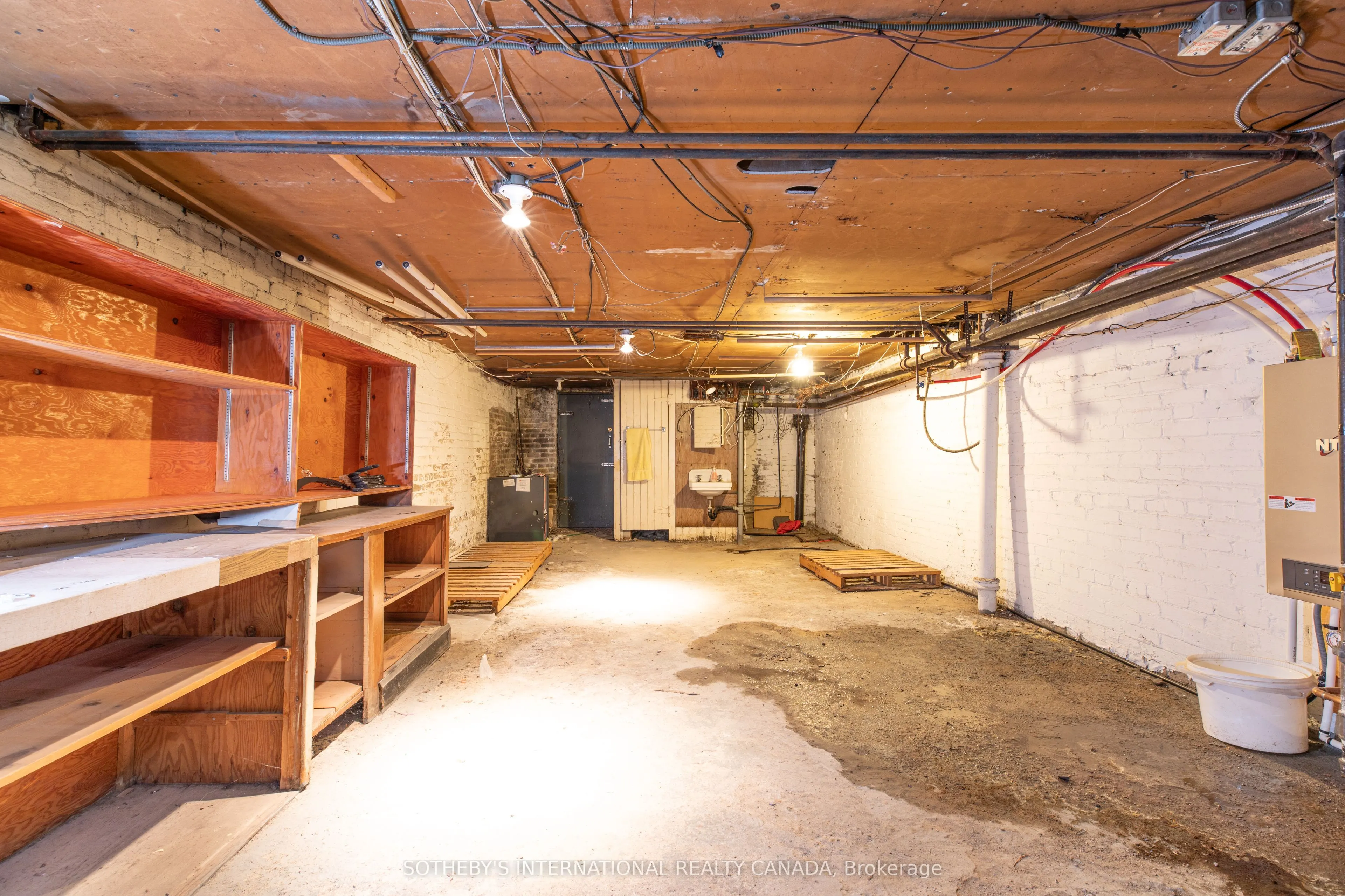 3236 Yonge Street #Retail Store
