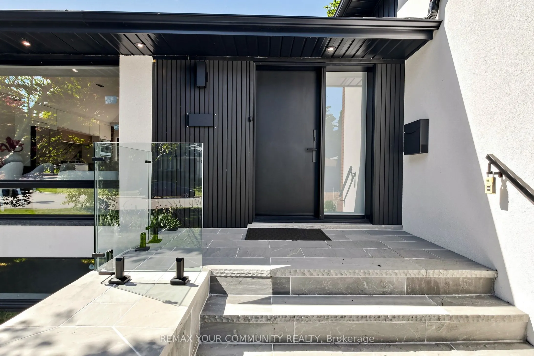 35 Geraldton Crescent