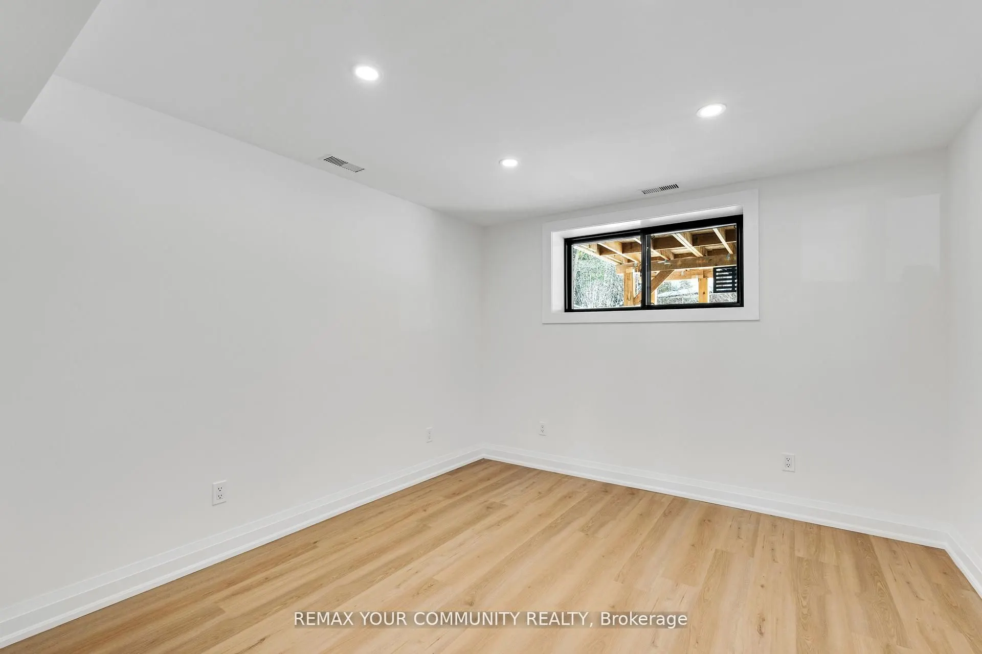 35 Geraldton Crescent
