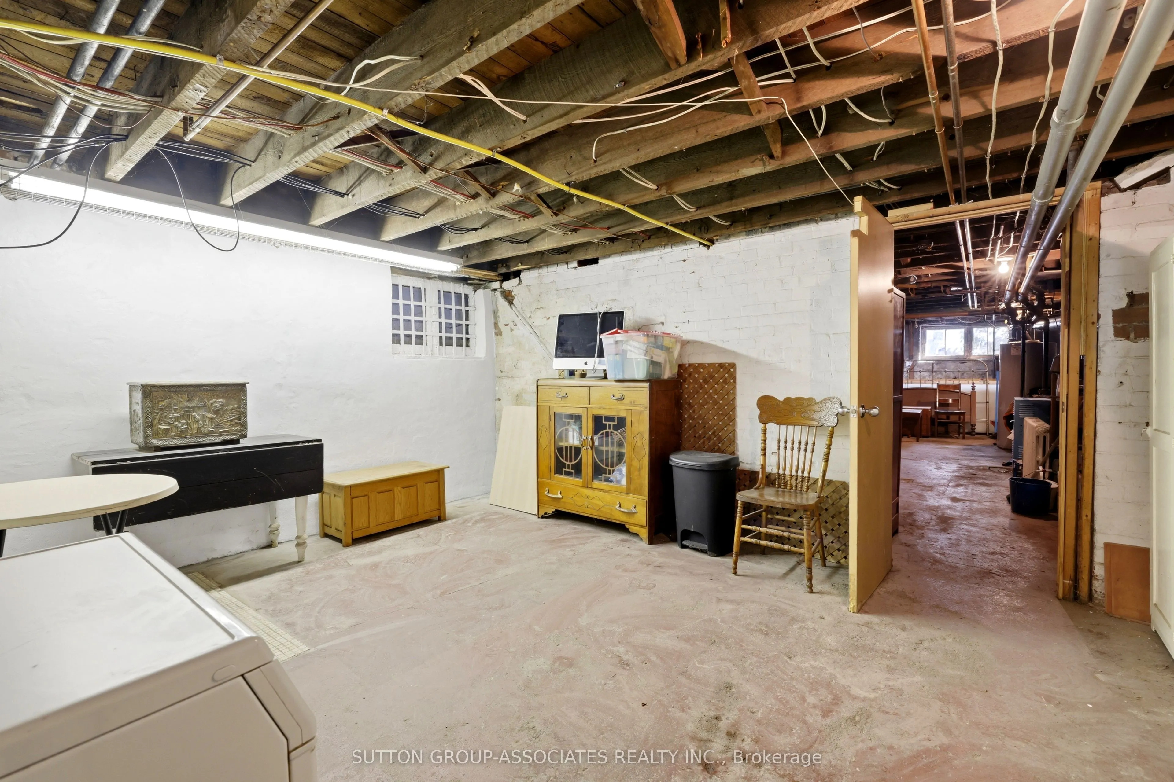492 Euclid Avenue