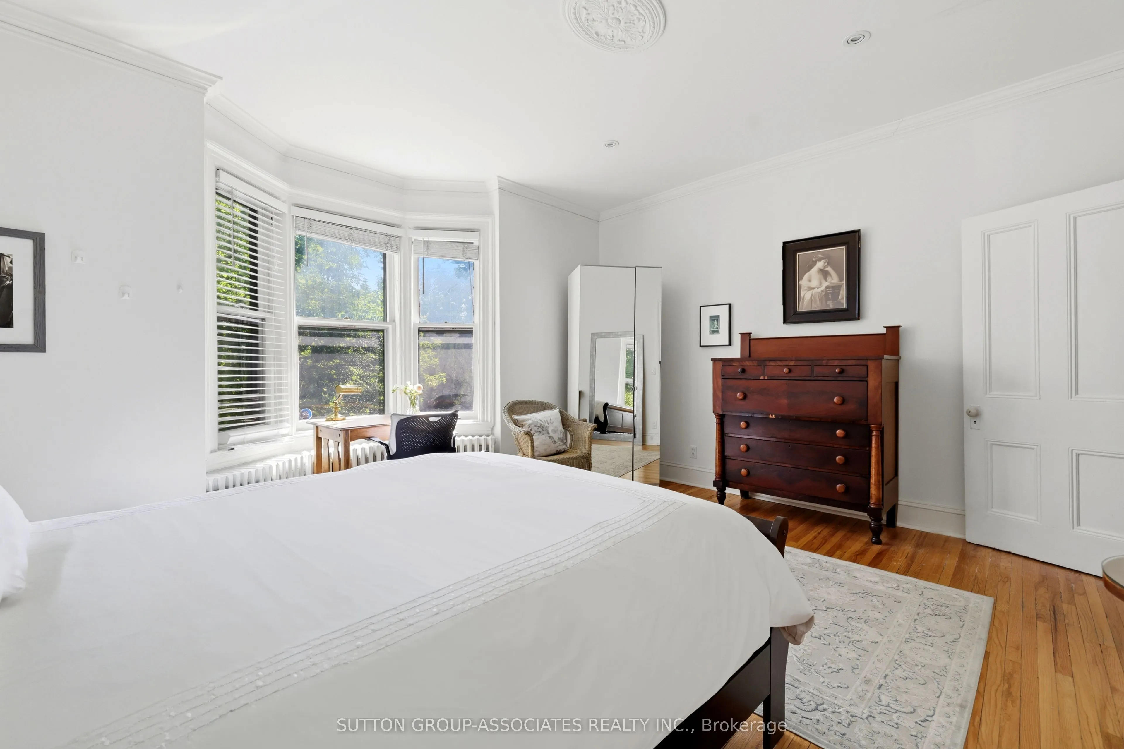 492 Euclid Avenue