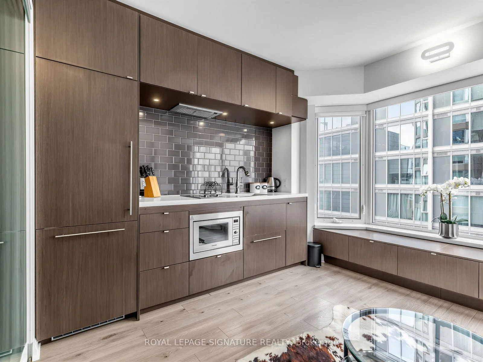 155 Yorkville Avenue #1110