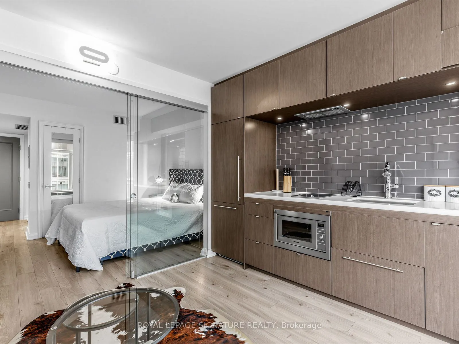 155 Yorkville Avenue #1110