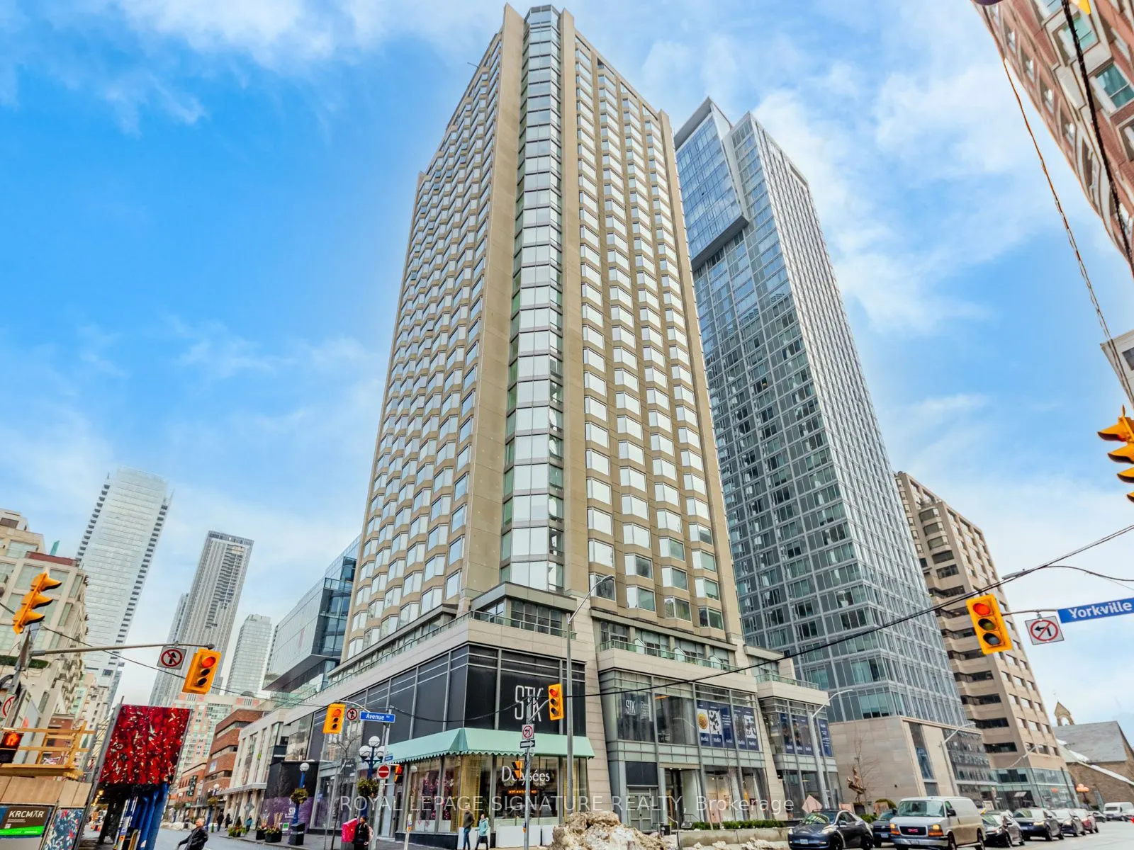155 Yorkville Avenue #1110