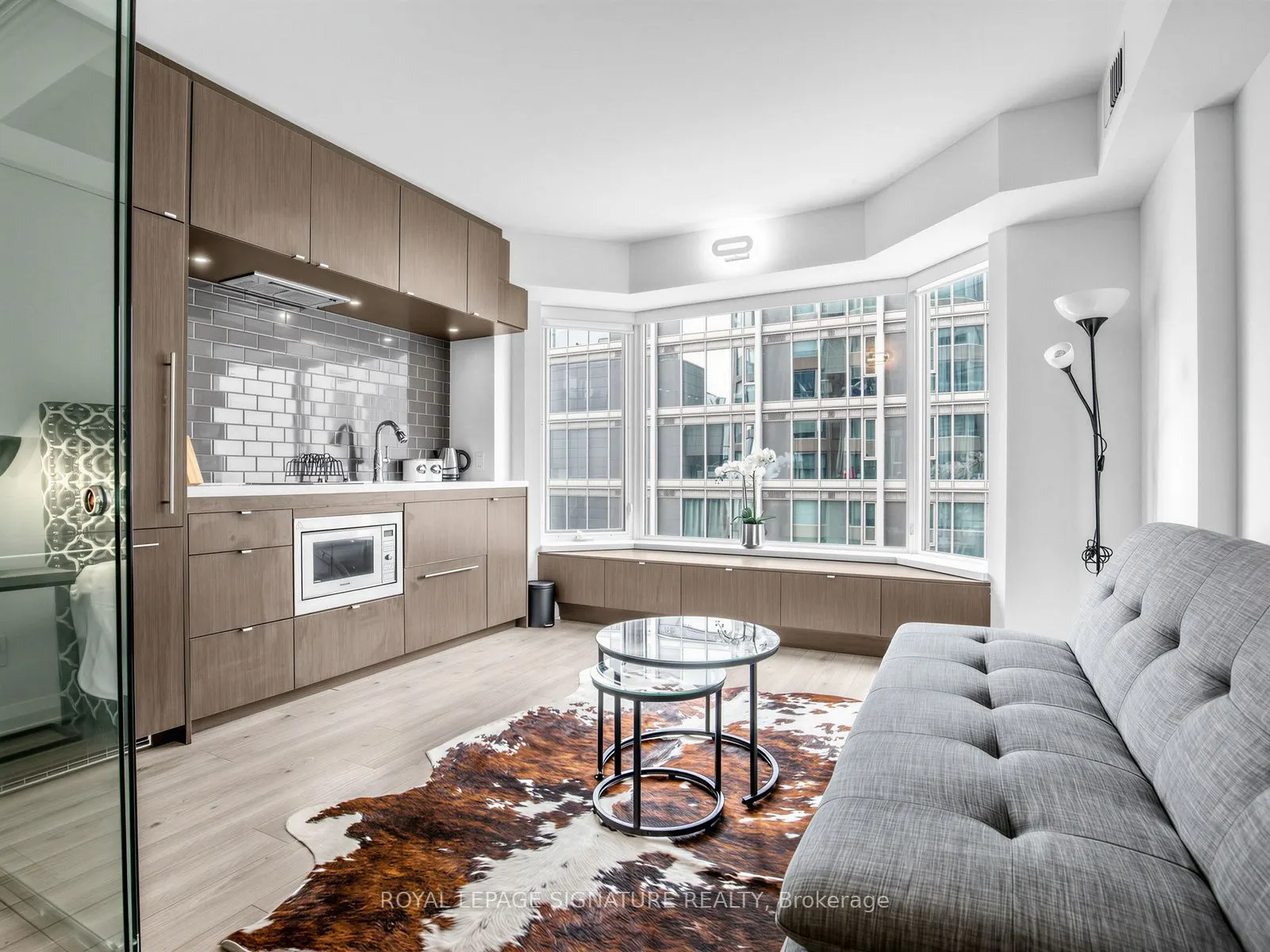 155 Yorkville Avenue #1110