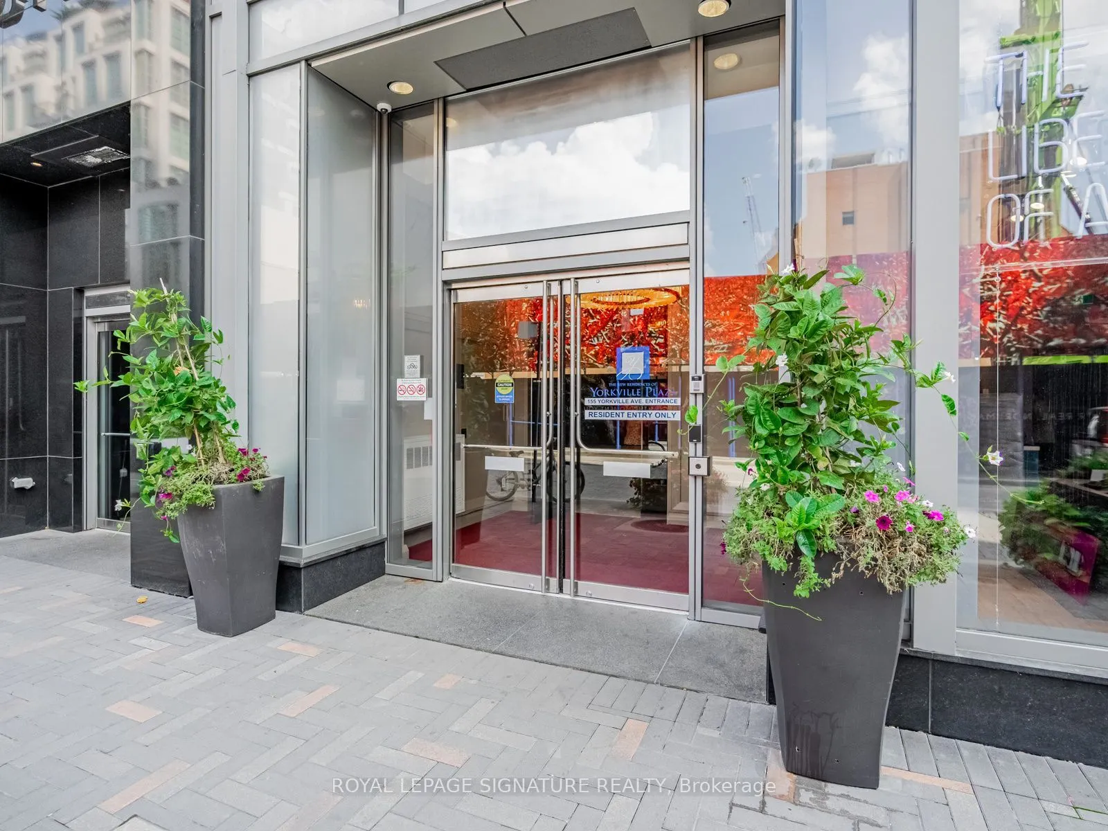 155 Yorkville Avenue #1110