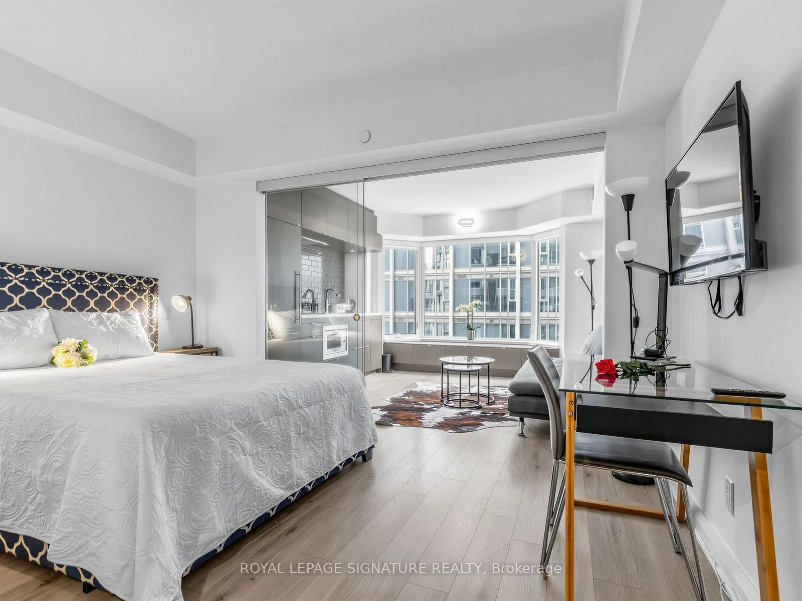155 Yorkville Avenue #1110