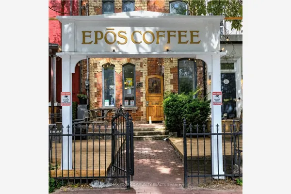 290 Gerrard Street E