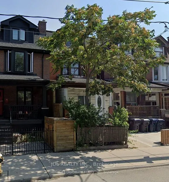 593 Bathurst Street #Main Floor