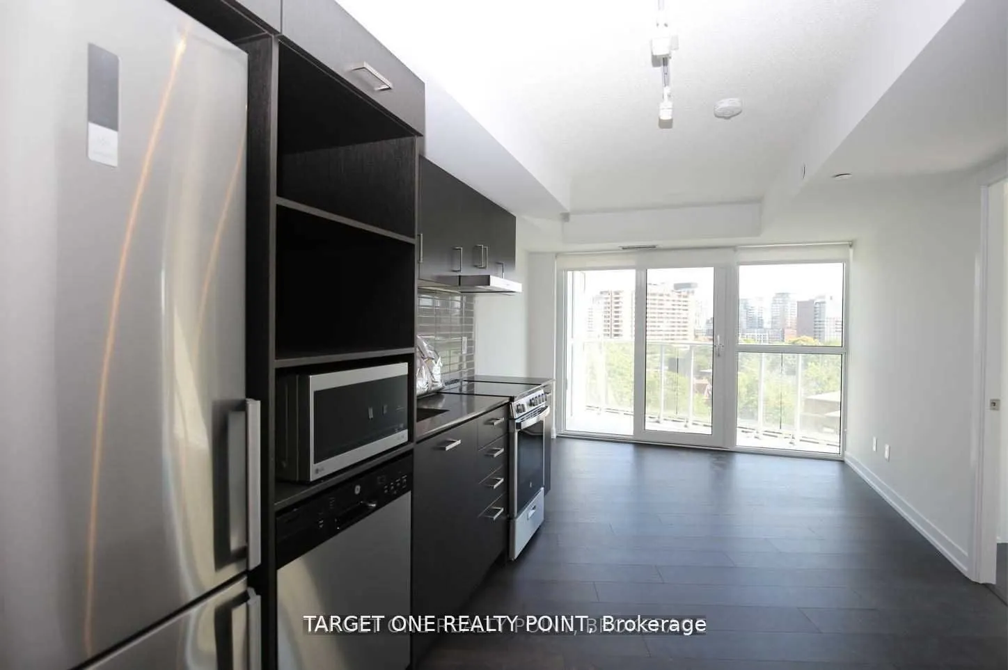 219 Dundas Street E #1603