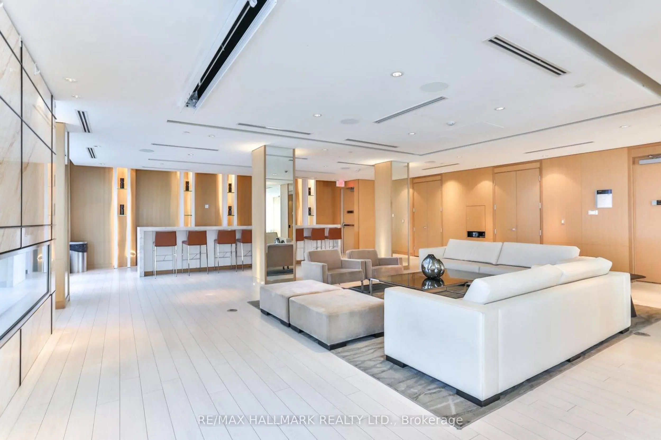 120 Harrison Garden Boulevard #1406