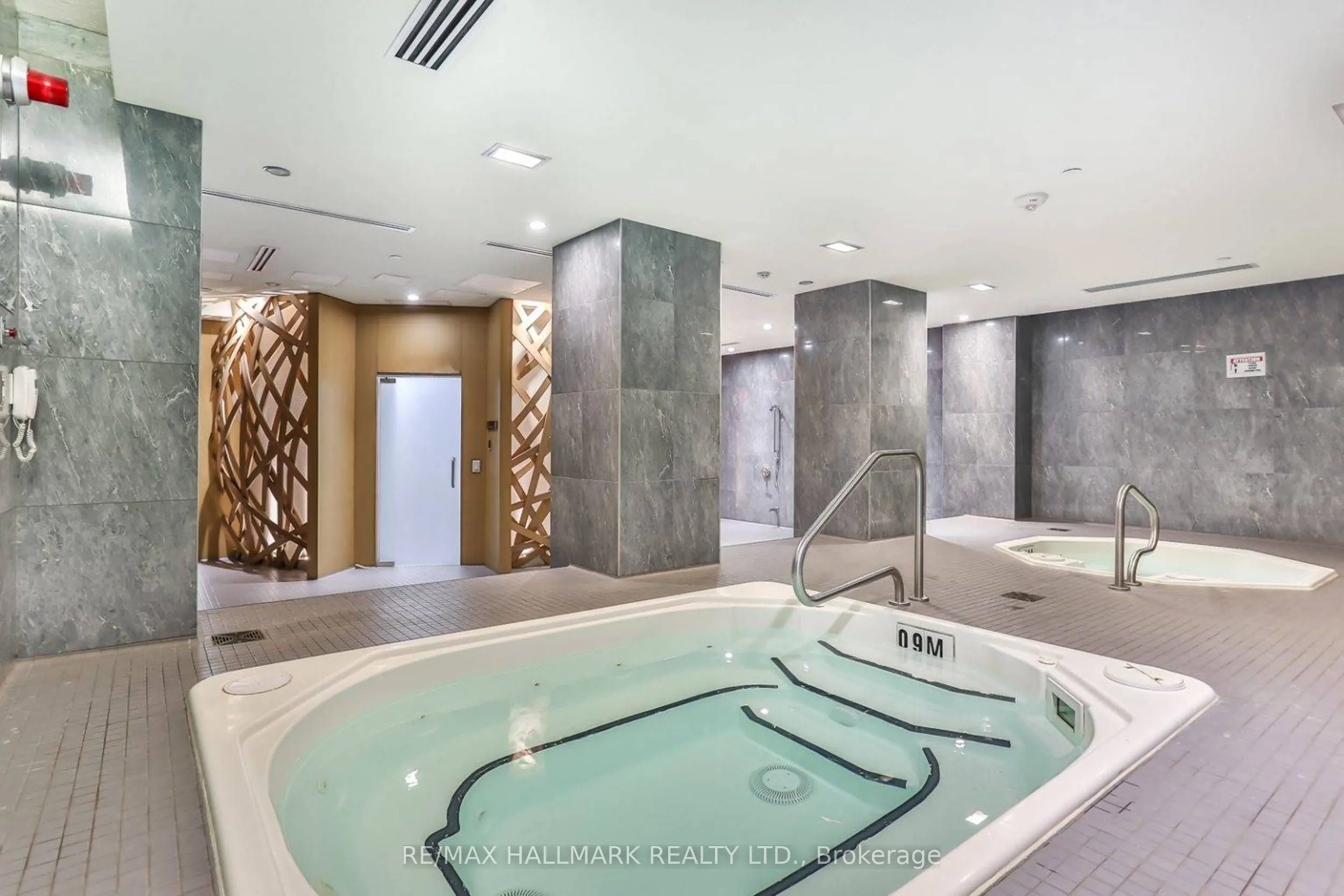120 Harrison Garden Boulevard #1406