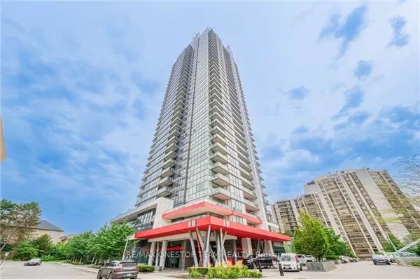 88 Sheppard Avenue E #811