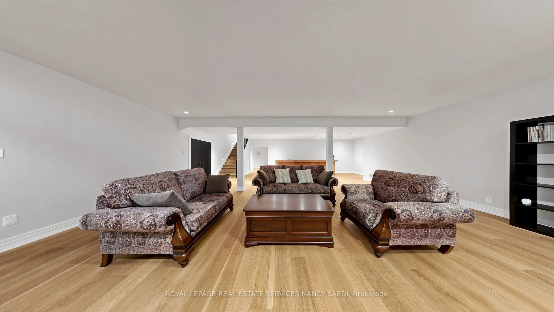 5 Abrams Place