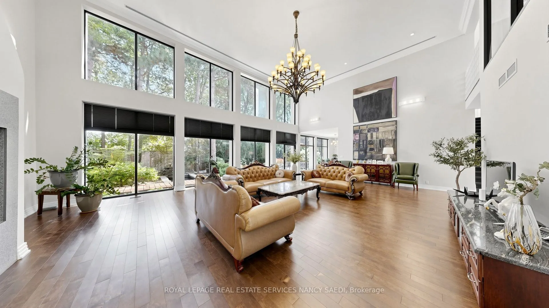 5 Abrams Place