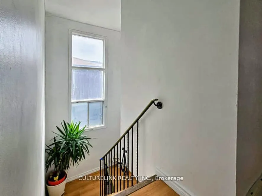 52 Palmerston Avenue