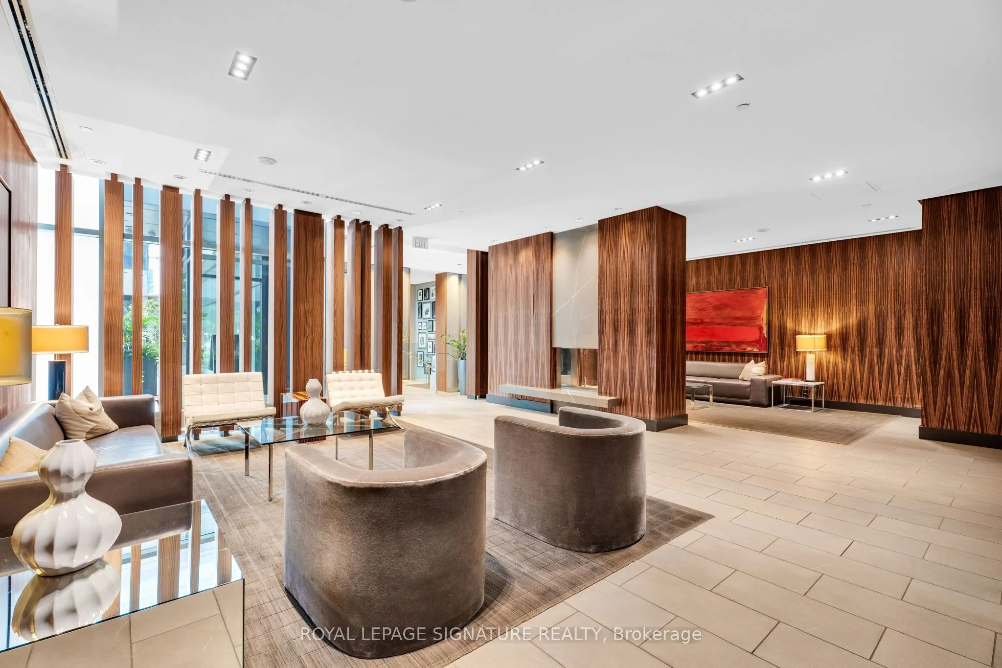 33 Lombard Street #316