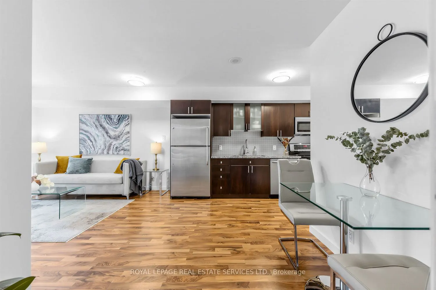 1005 King Street W #337