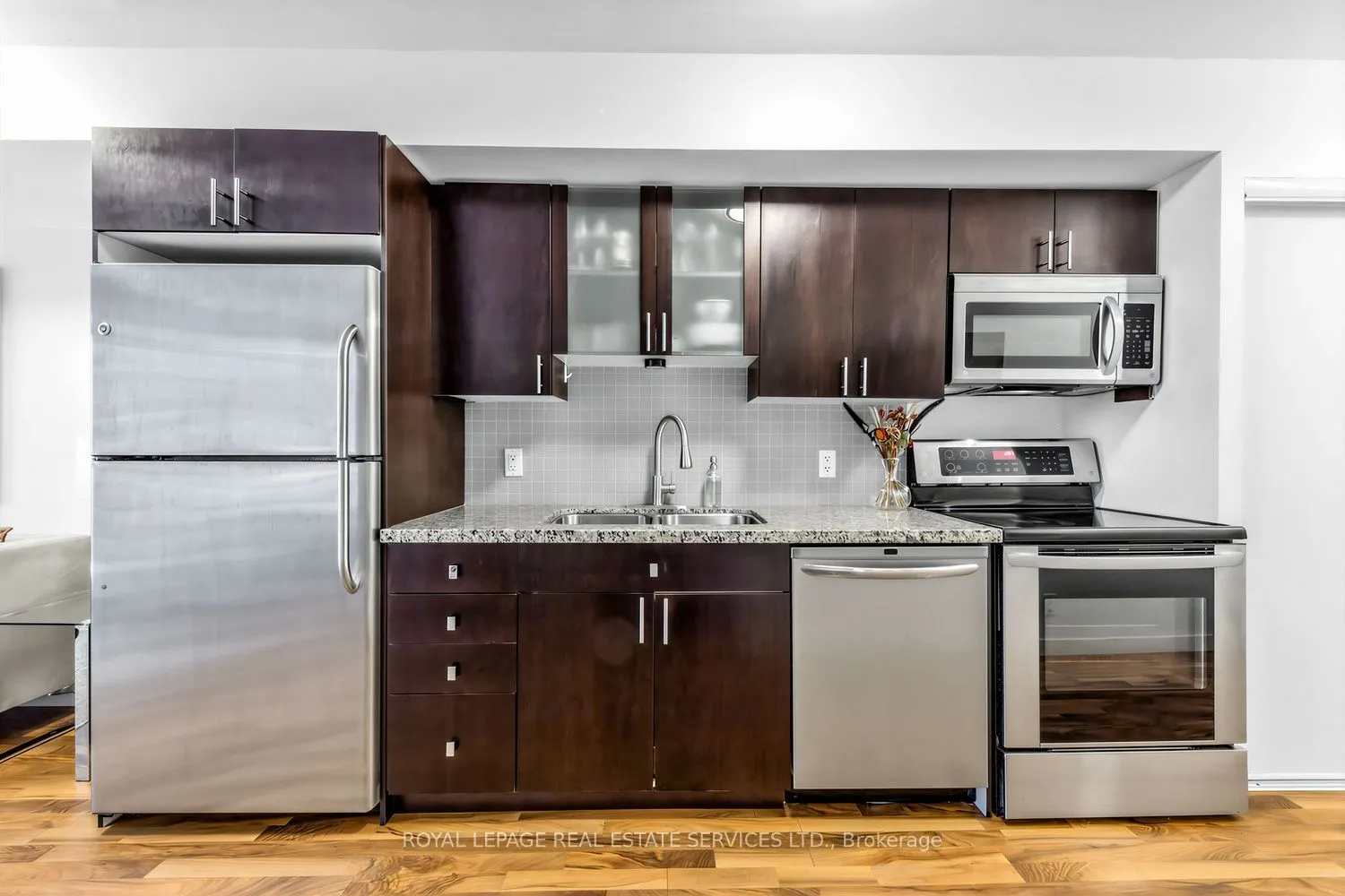 1005 King Street W #337