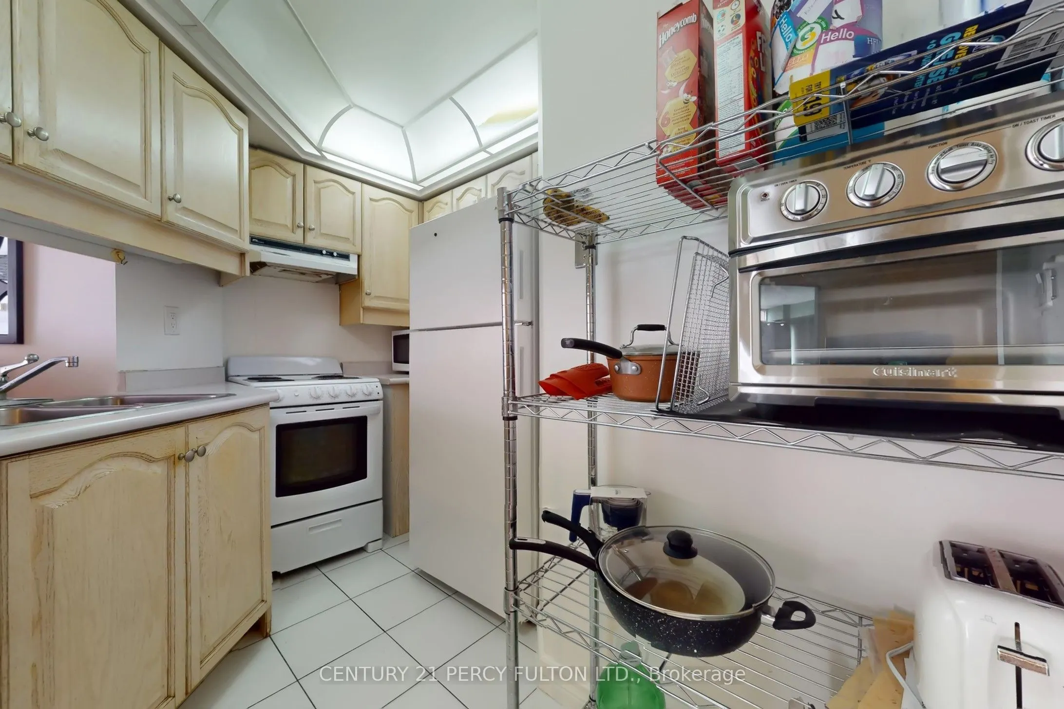 736 Bay Street #703