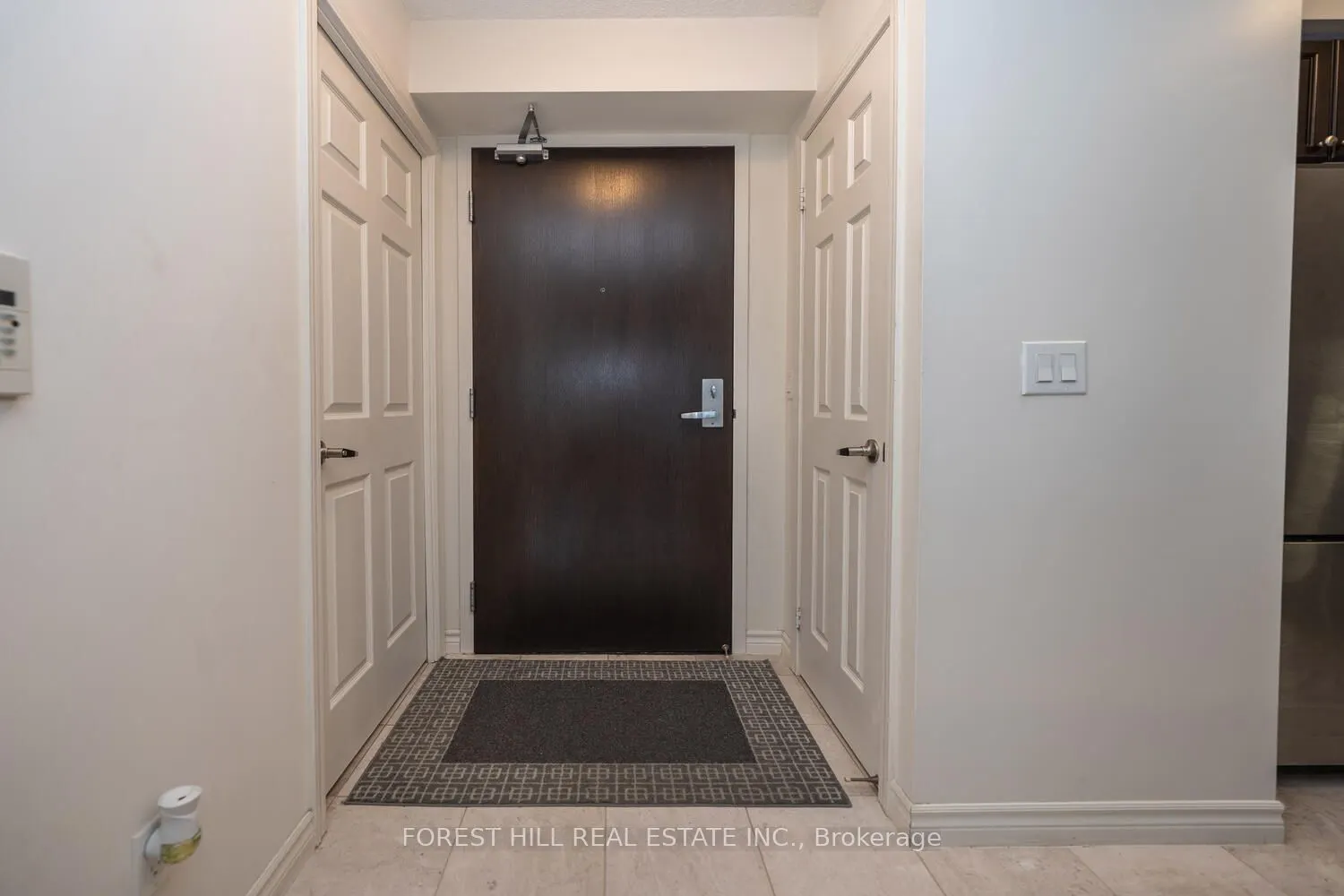 25 Lower Simcoe Street #1120