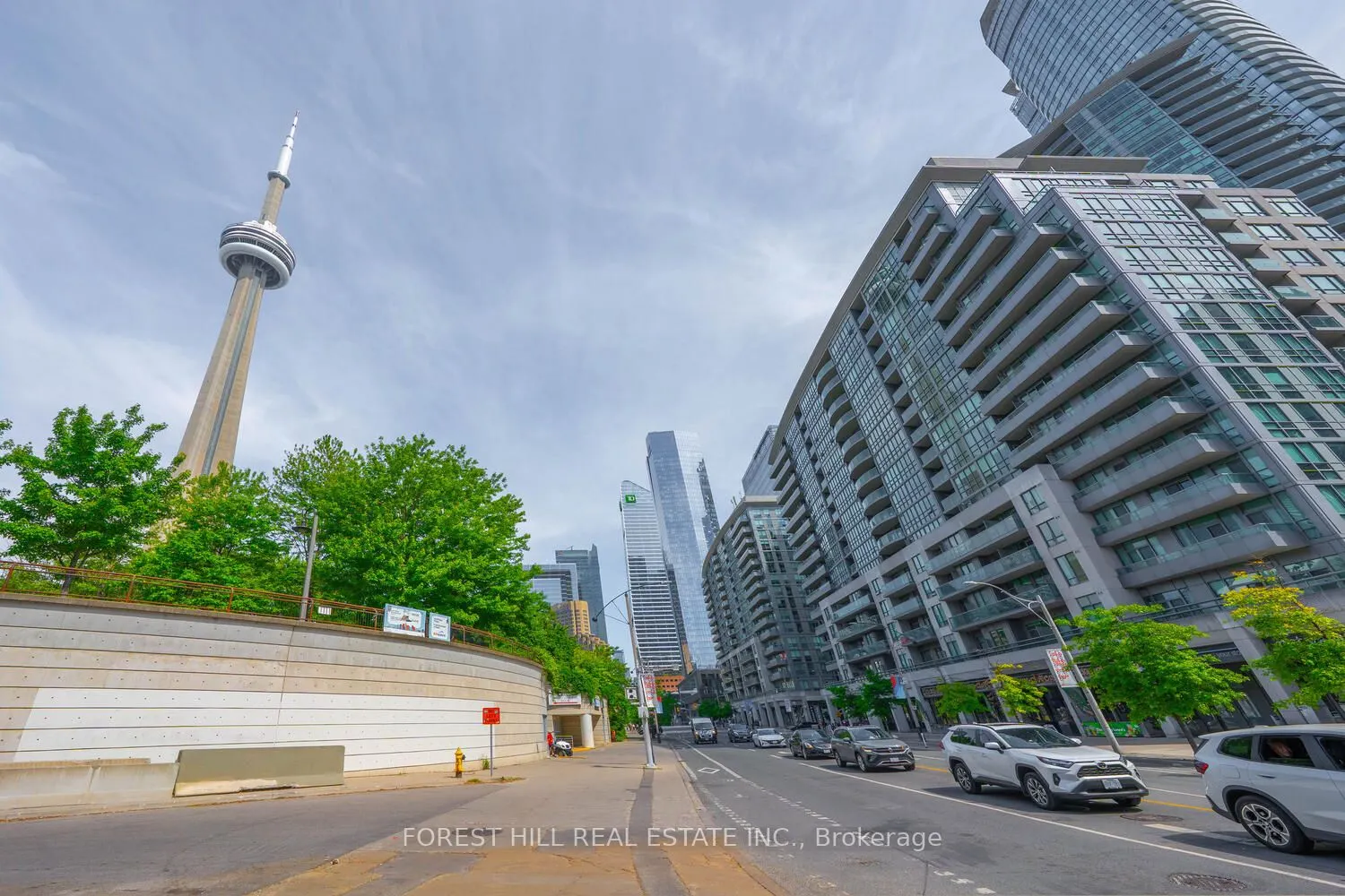 25 Lower Simcoe Street #1120