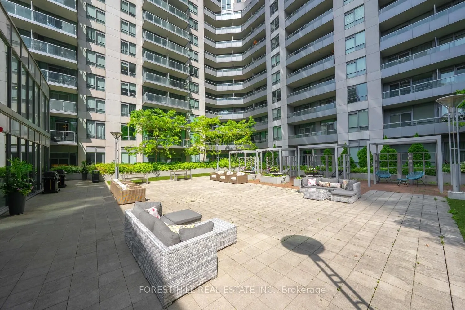 25 Lower Simcoe Street #1120