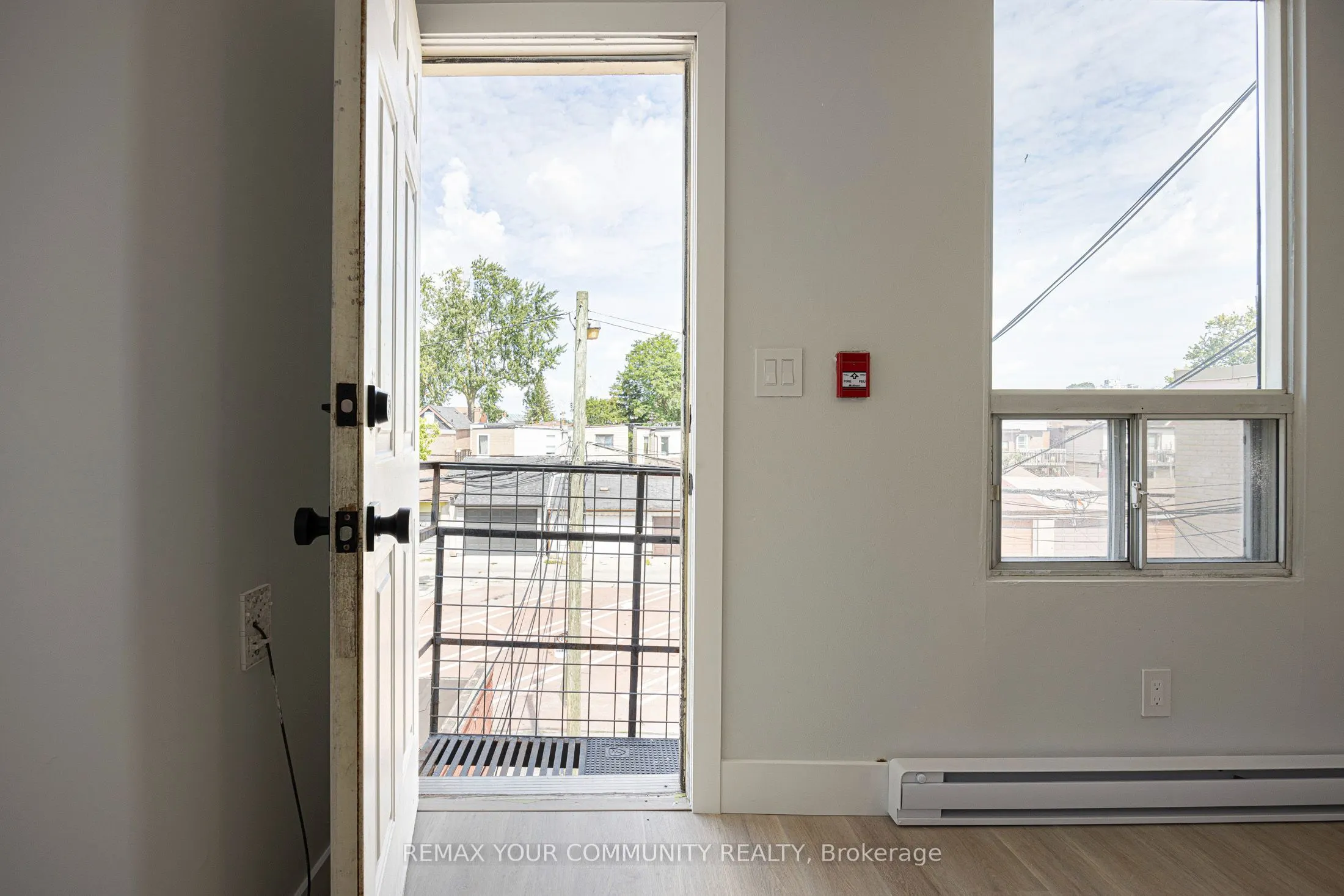 1146 College Street #3