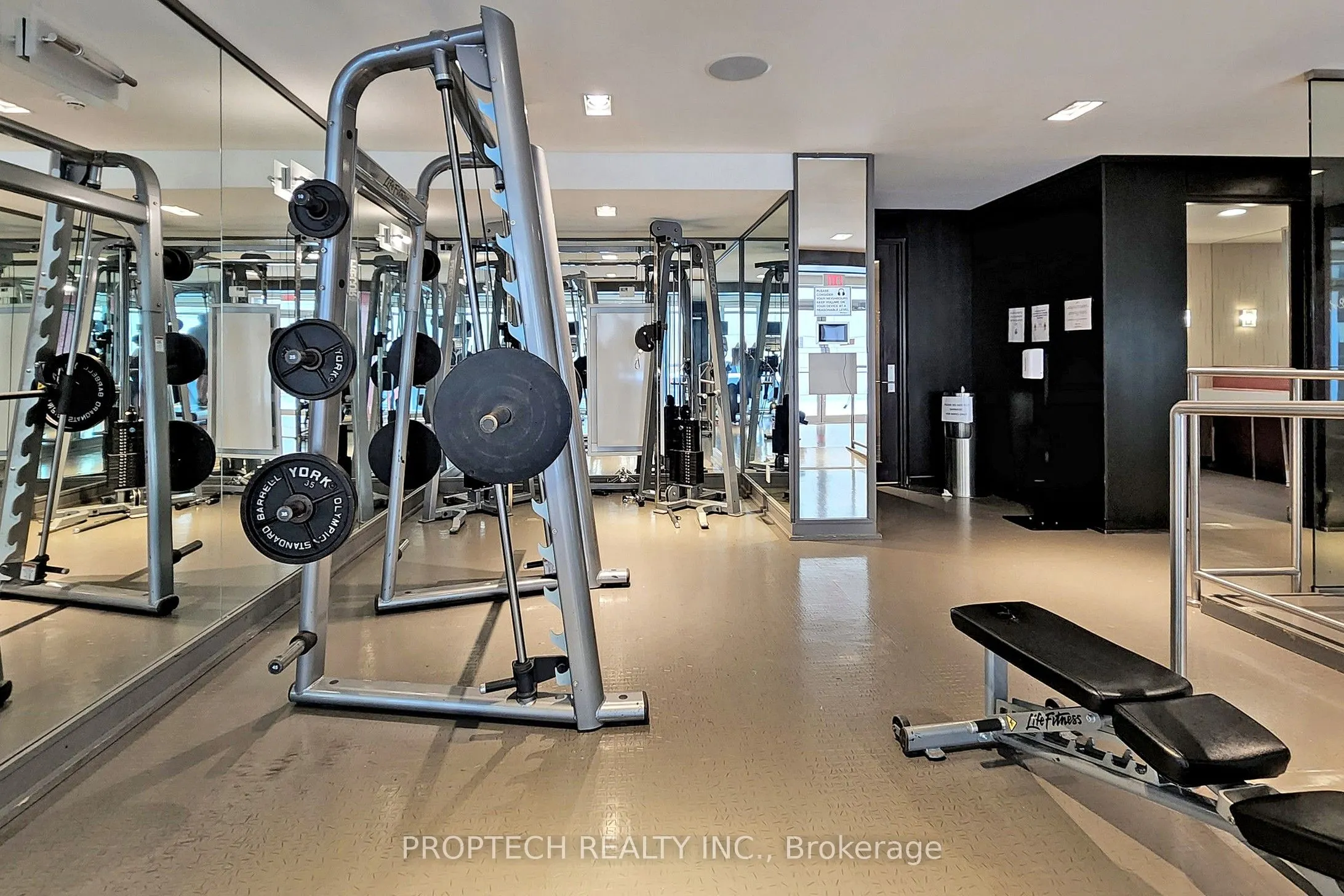 5 Hanna Avenue #509