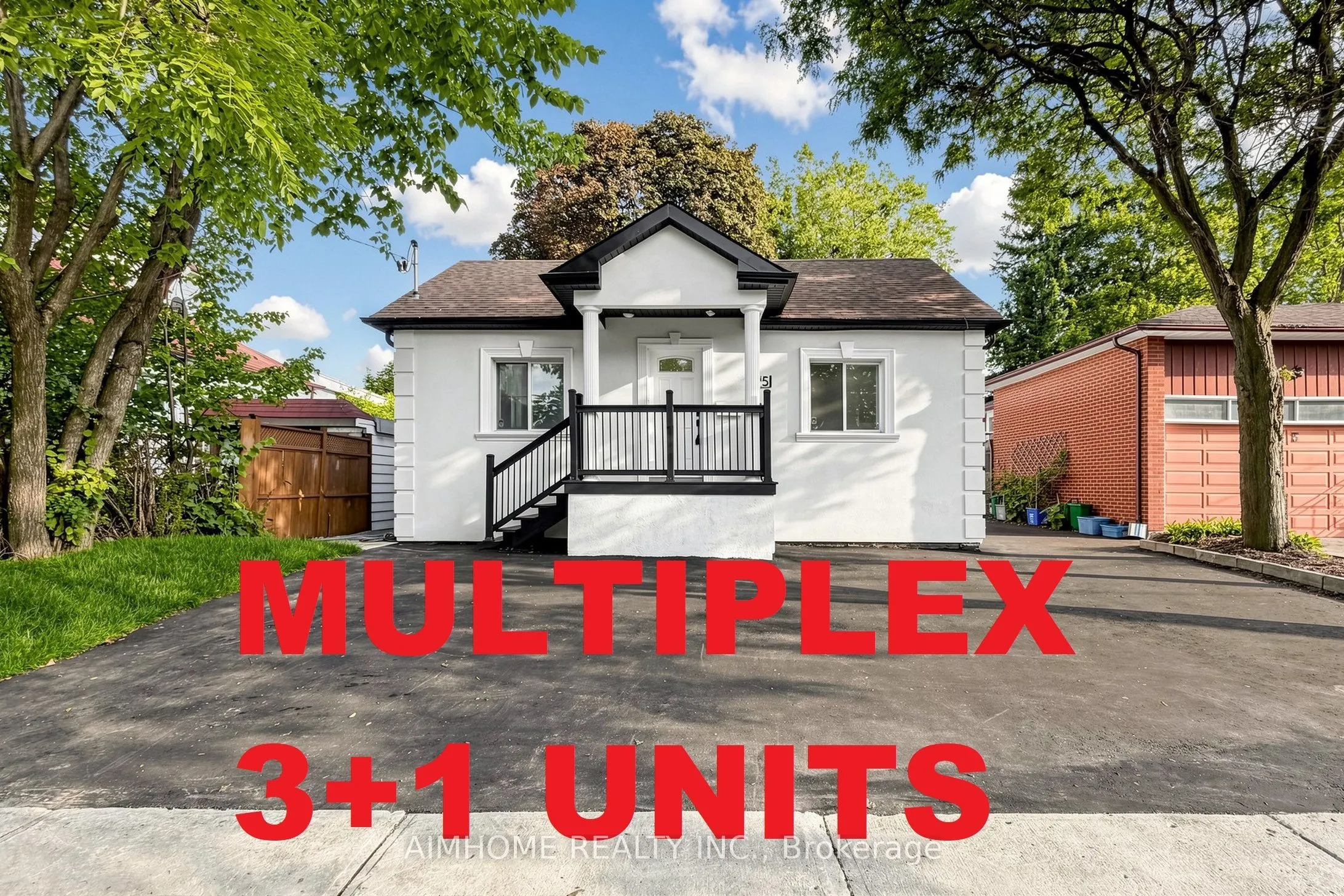 95 Steeles Avenue E