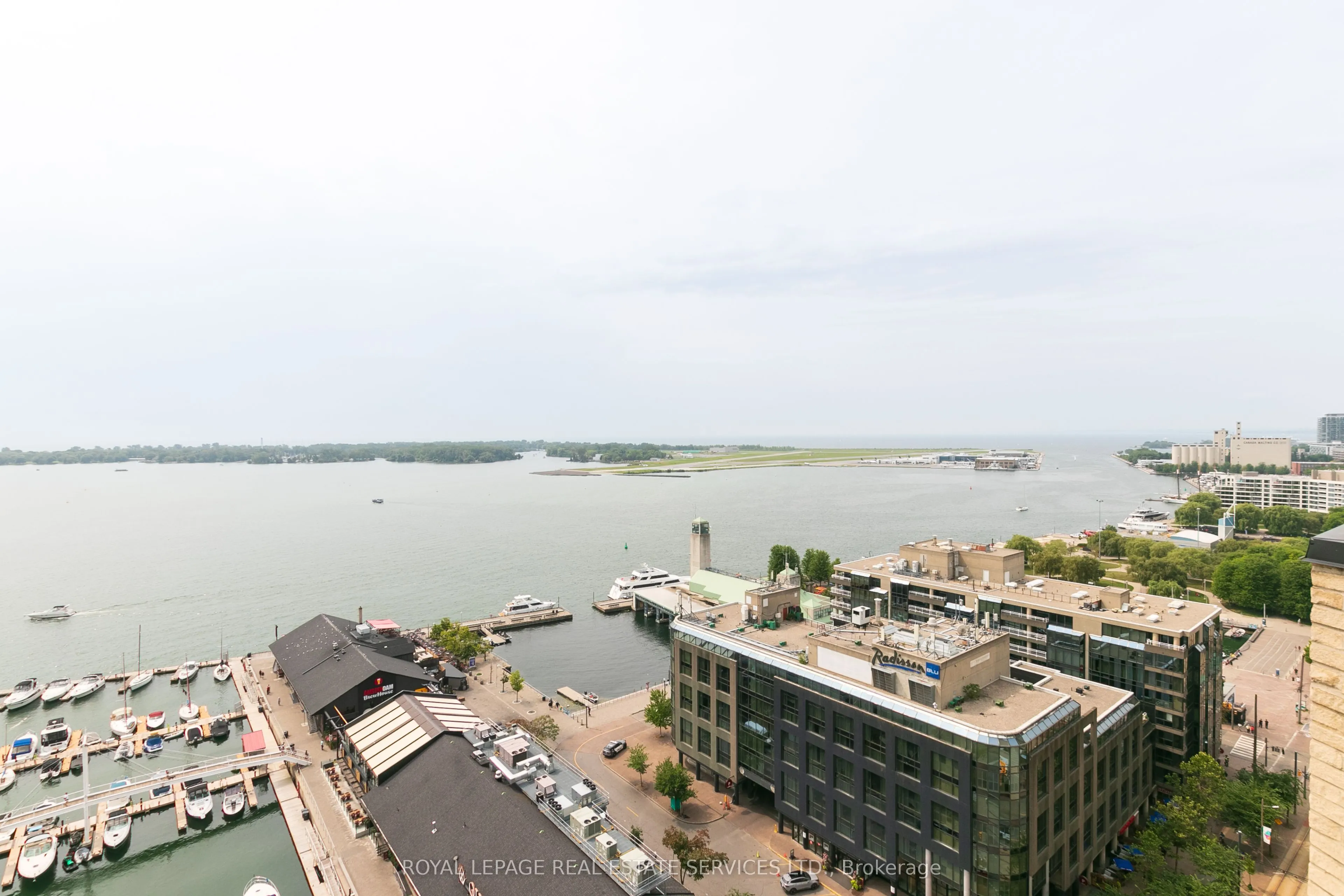 250 Queens Quay #1104