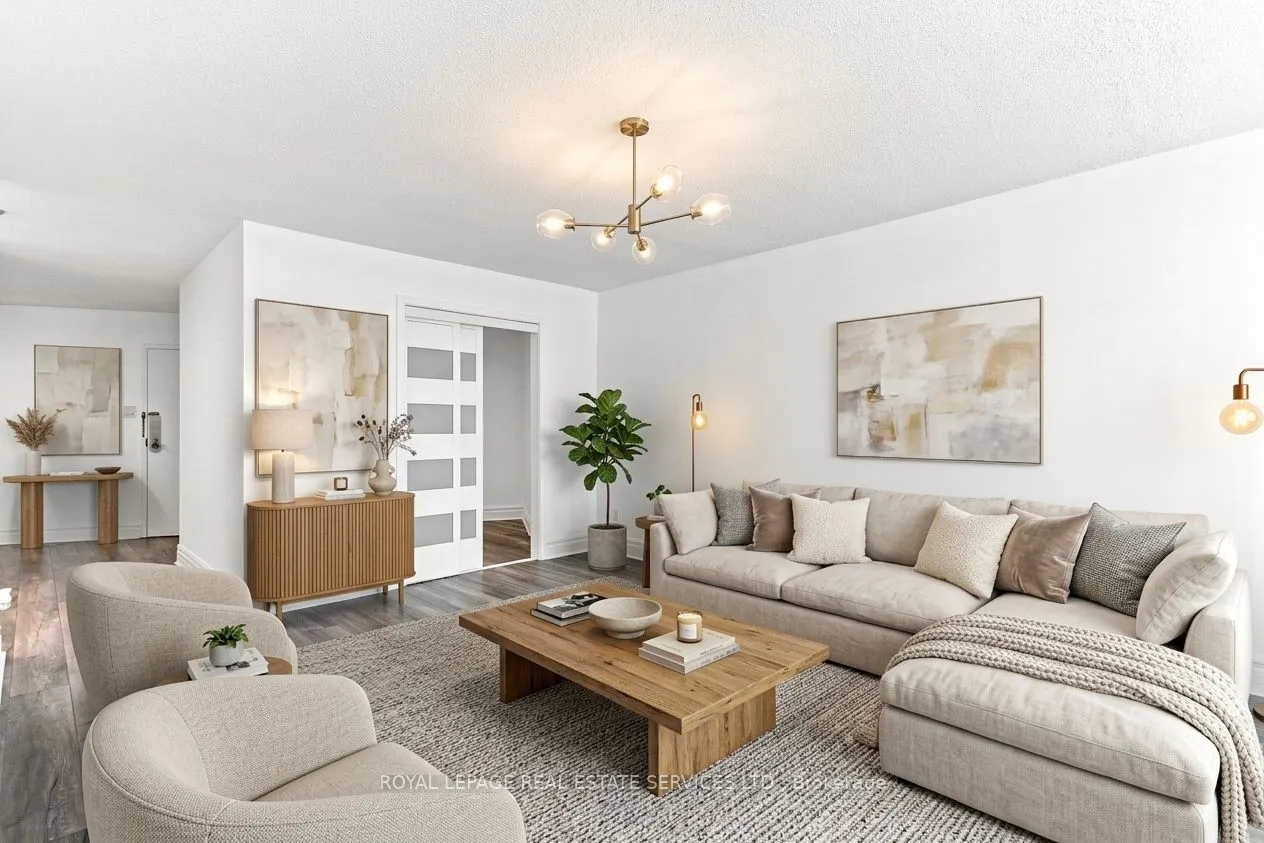 250 Queens Quay #1104