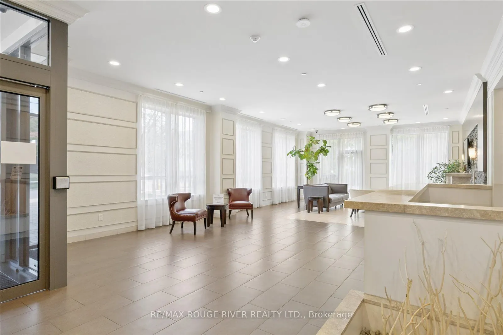 35 Saranac Boulevard #330