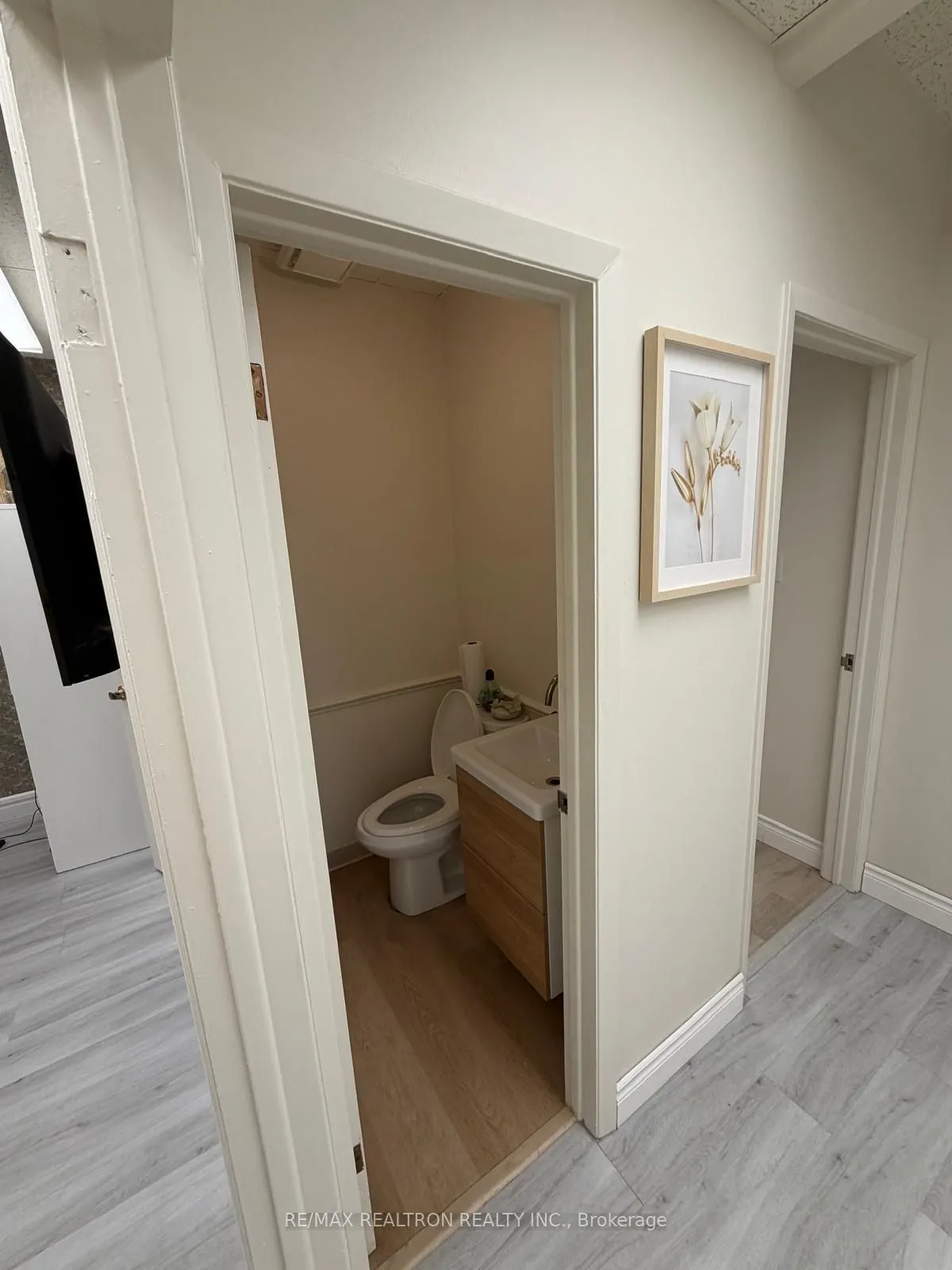 4949 Bathurst Street