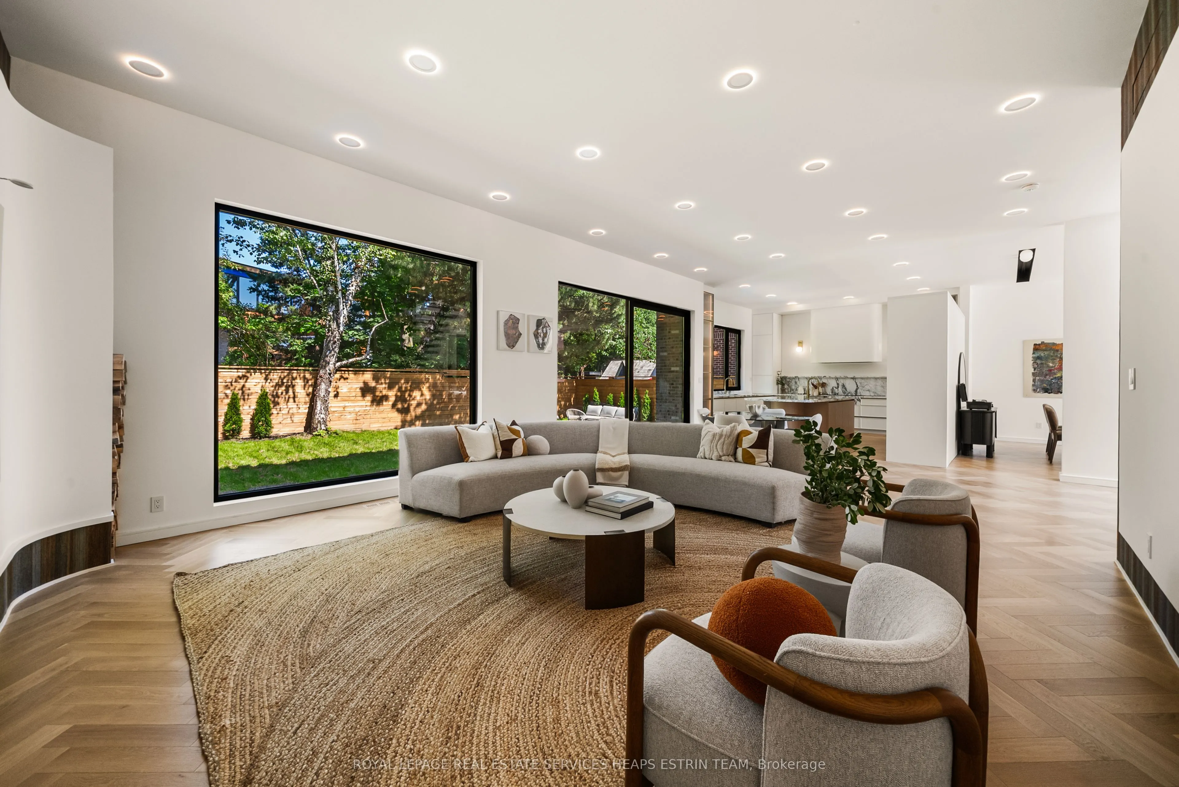 7 Lumley Avenue