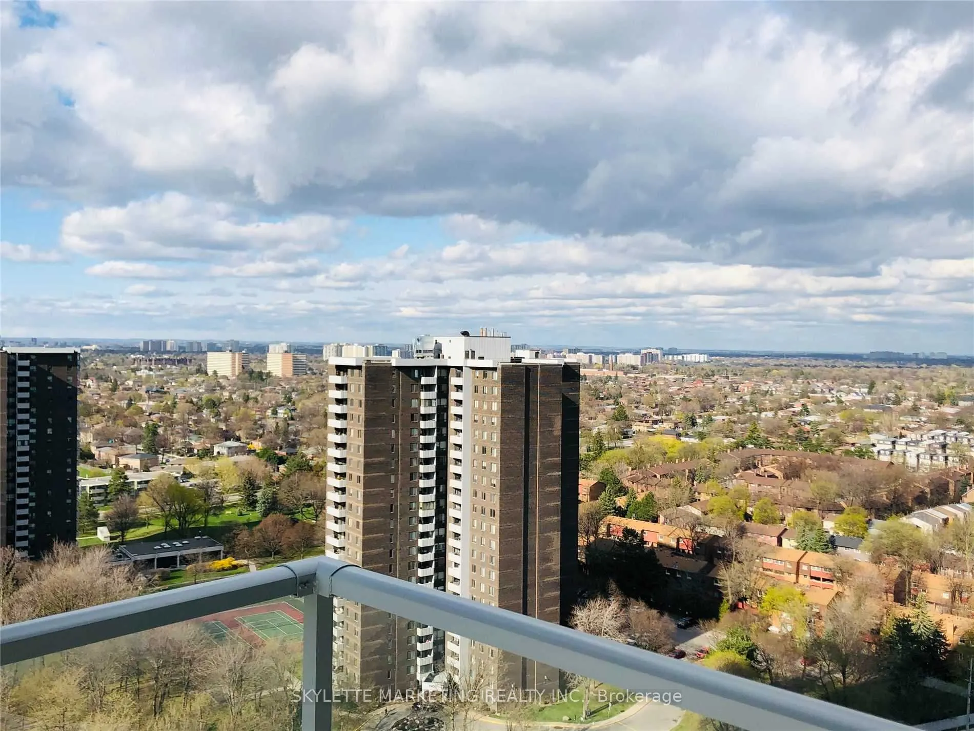 275 Yorkland Road #2203
