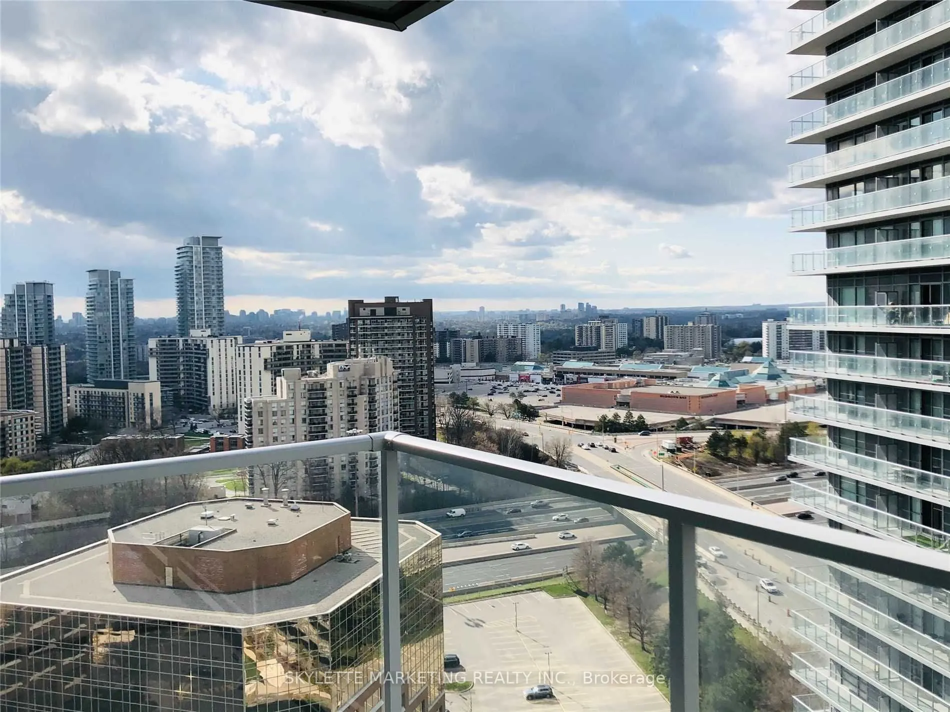 275 Yorkland Road #2203