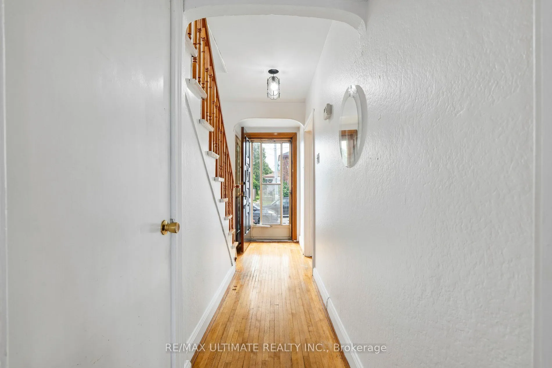 463 Oakwood Avenue