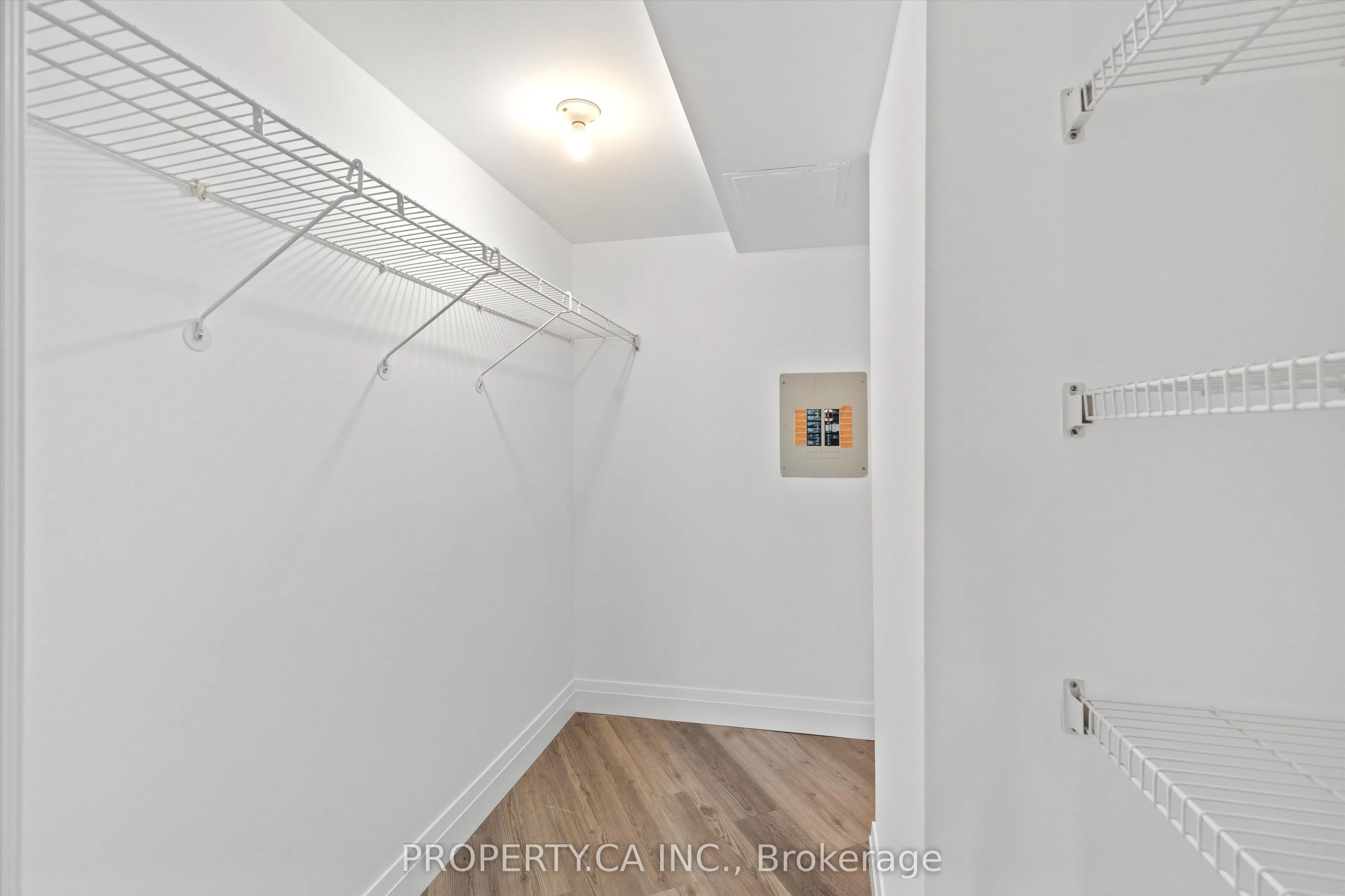 456 College Street #306