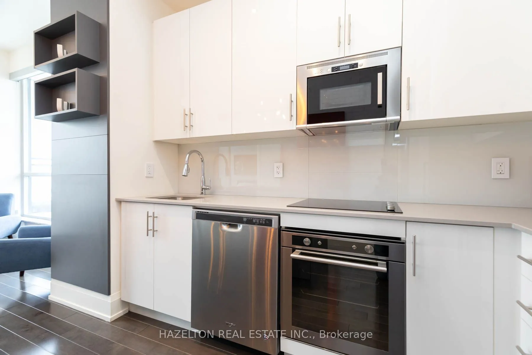460 Adelaide Street E #Ph103