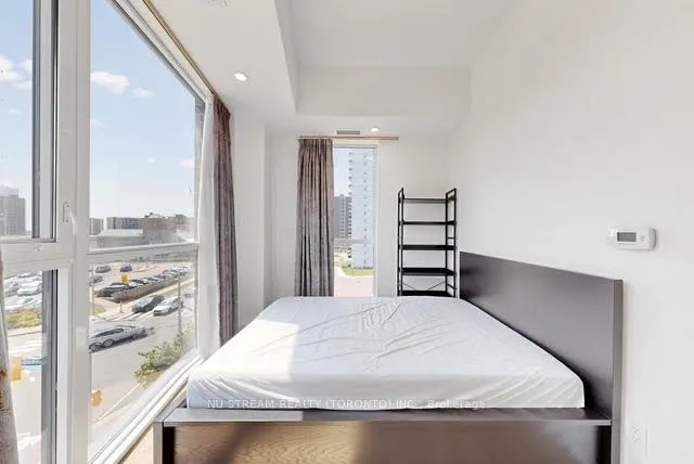 128 Fairview Mall Drive #405