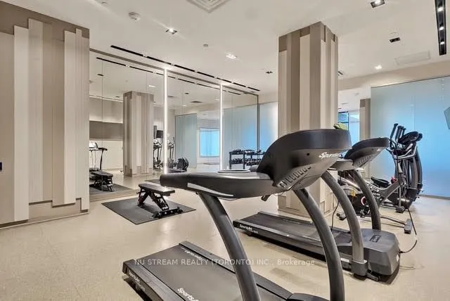 128 Fairview Mall Drive #405