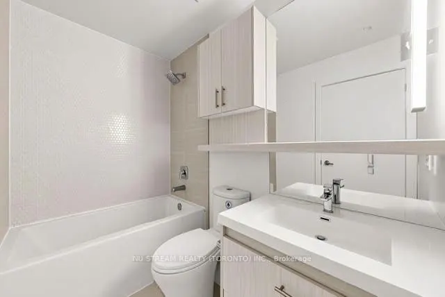 128 Fairview Mall Drive #405