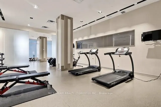 128 Fairview Mall Drive #405