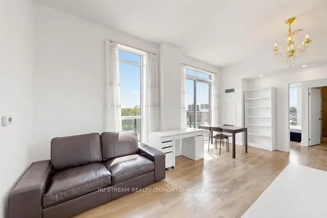 128 Fairview Mall Drive #405
