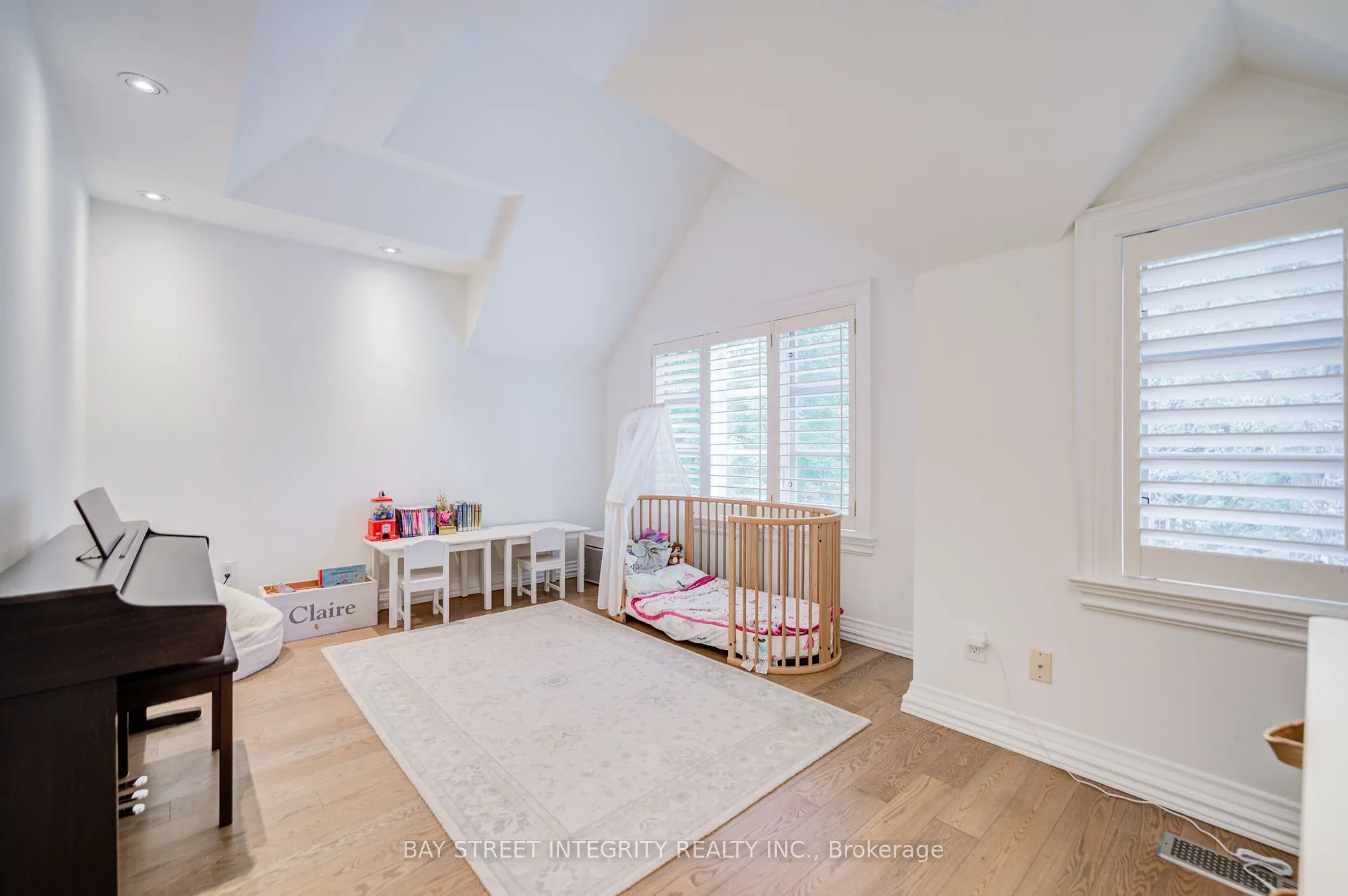 354 Old Orchard Grove