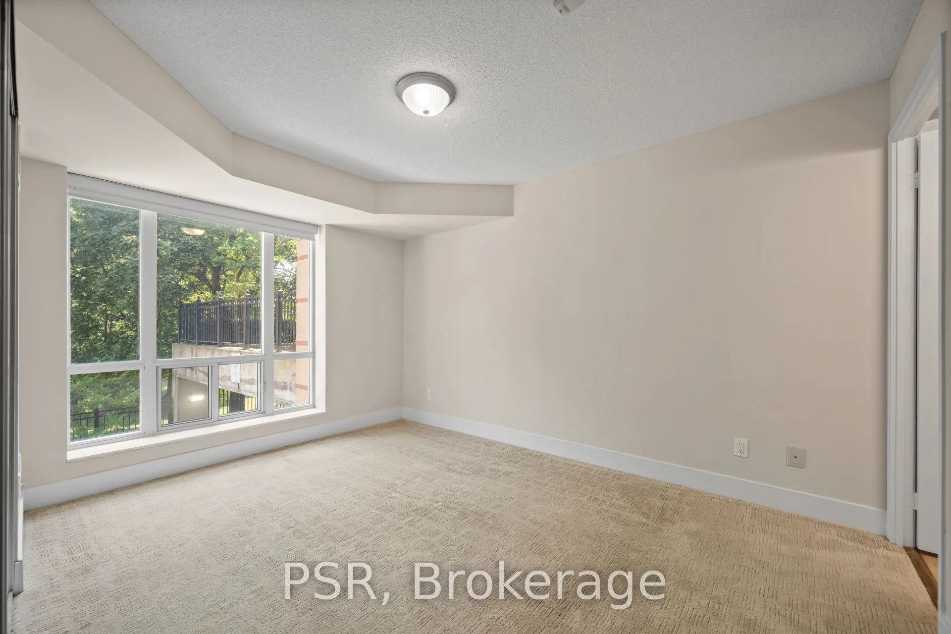 515 Rosewell Avenue #110