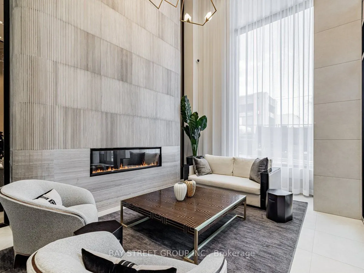 2020 Bathurst Street #1812